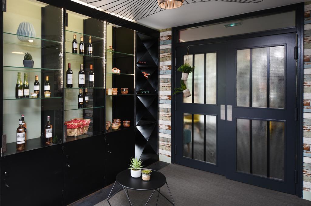 Logis Boutique Hotel Novalis Gradignan Exterior photo